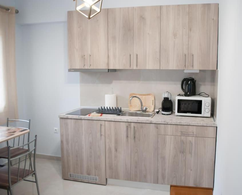 Mina'S Spacious Apt : June '23 Renovated Thessaloniki Buitenkant foto